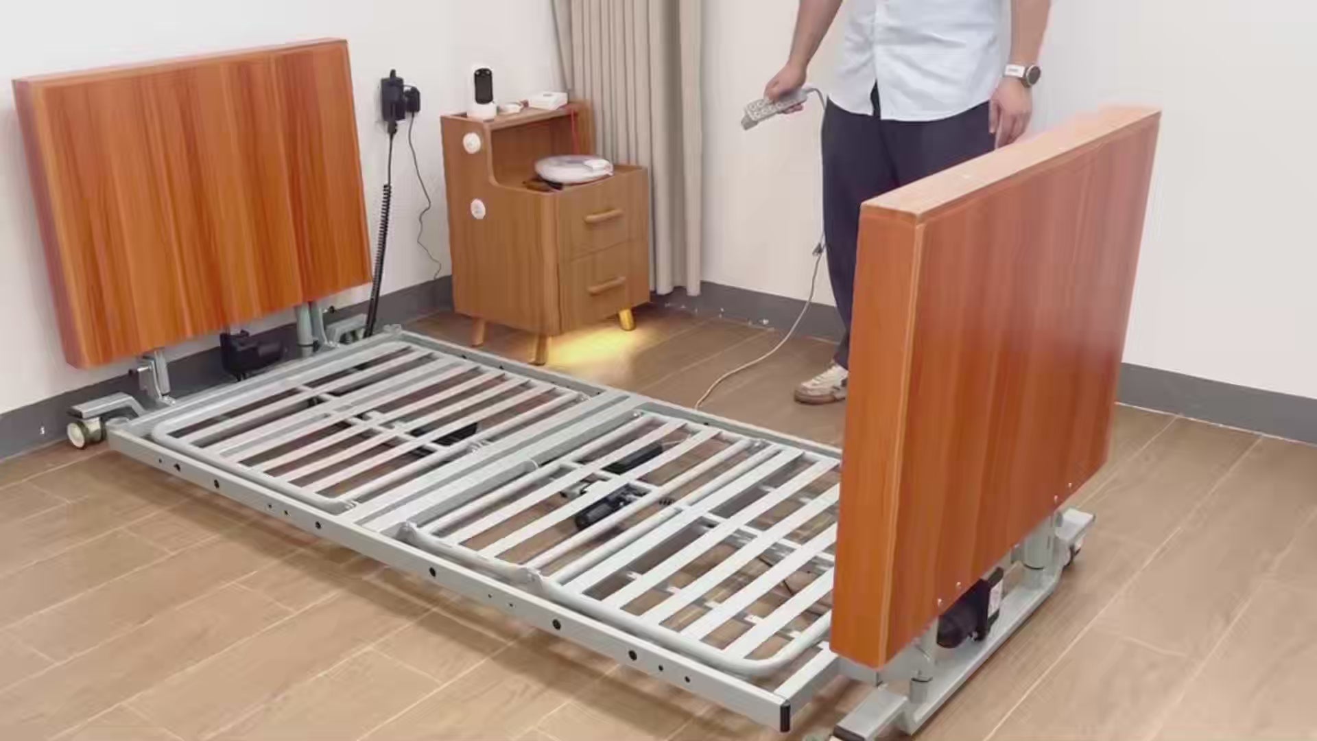 Five Function Foldable Ultra Low Hospital Bed (KM7M42CJ)